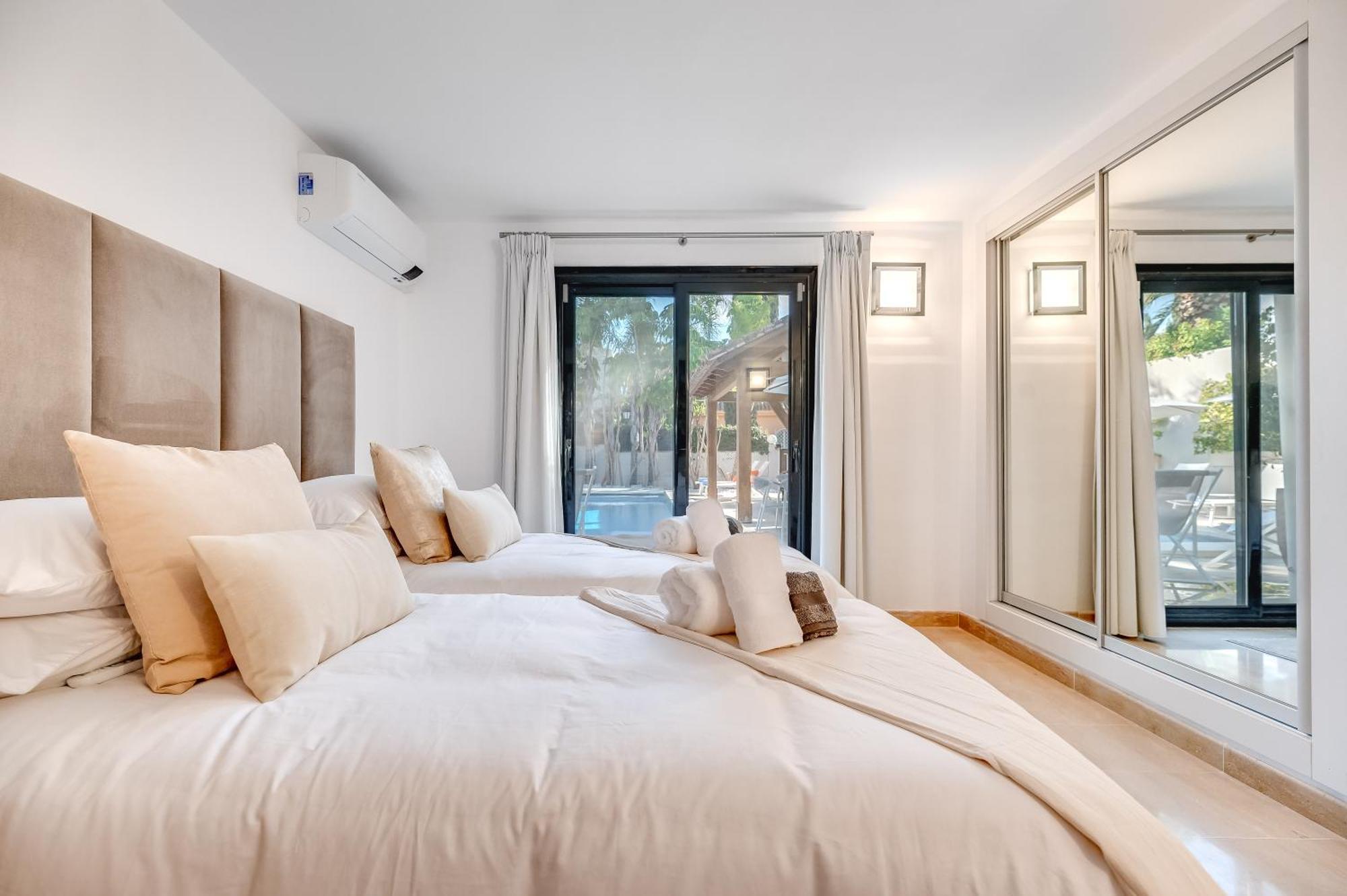 Vacation Marbella I Villa La Cabane, Prestige, Heated Pool, 300M To The Beach Luaran gambar