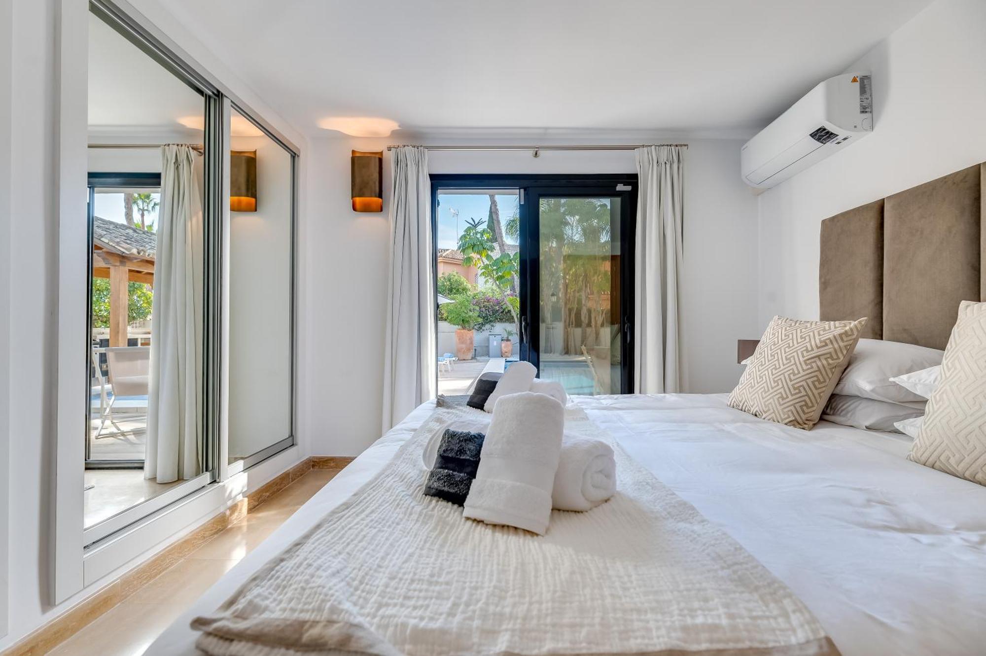 Vacation Marbella I Villa La Cabane, Prestige, Heated Pool, 300M To The Beach Luaran gambar